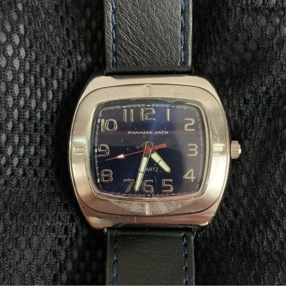 PANAMA JACK Tide Runner Stainless Steel Leather Band Quartz Mens Wristwatch NWT